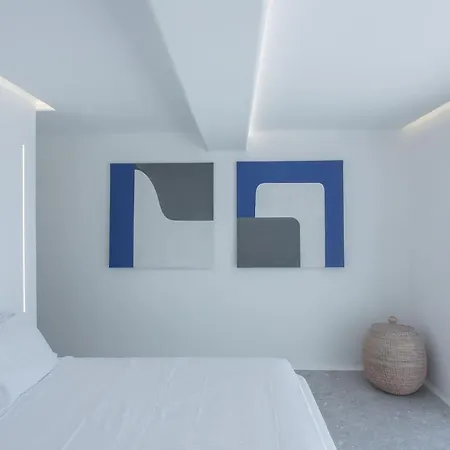 Super Luxury Mykonos - Saorsa - 5 Bedroom - Infinity Pool - Panoramic Sea Sunset Views * Mykonos Town
